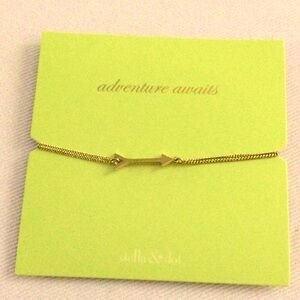 3/$10 | Stella & Dot Arrow Bracelet